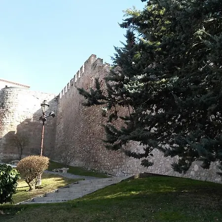 La Muralla Parking Gratis Burgo