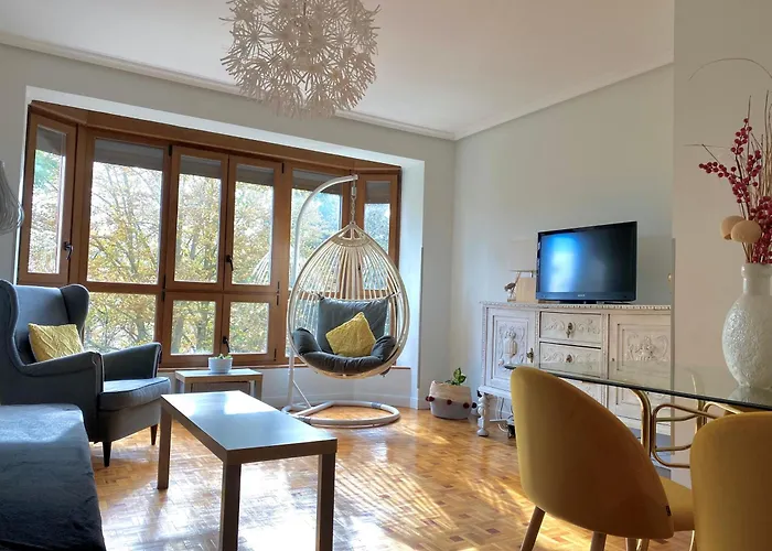 La Muralla Parking Gratis *